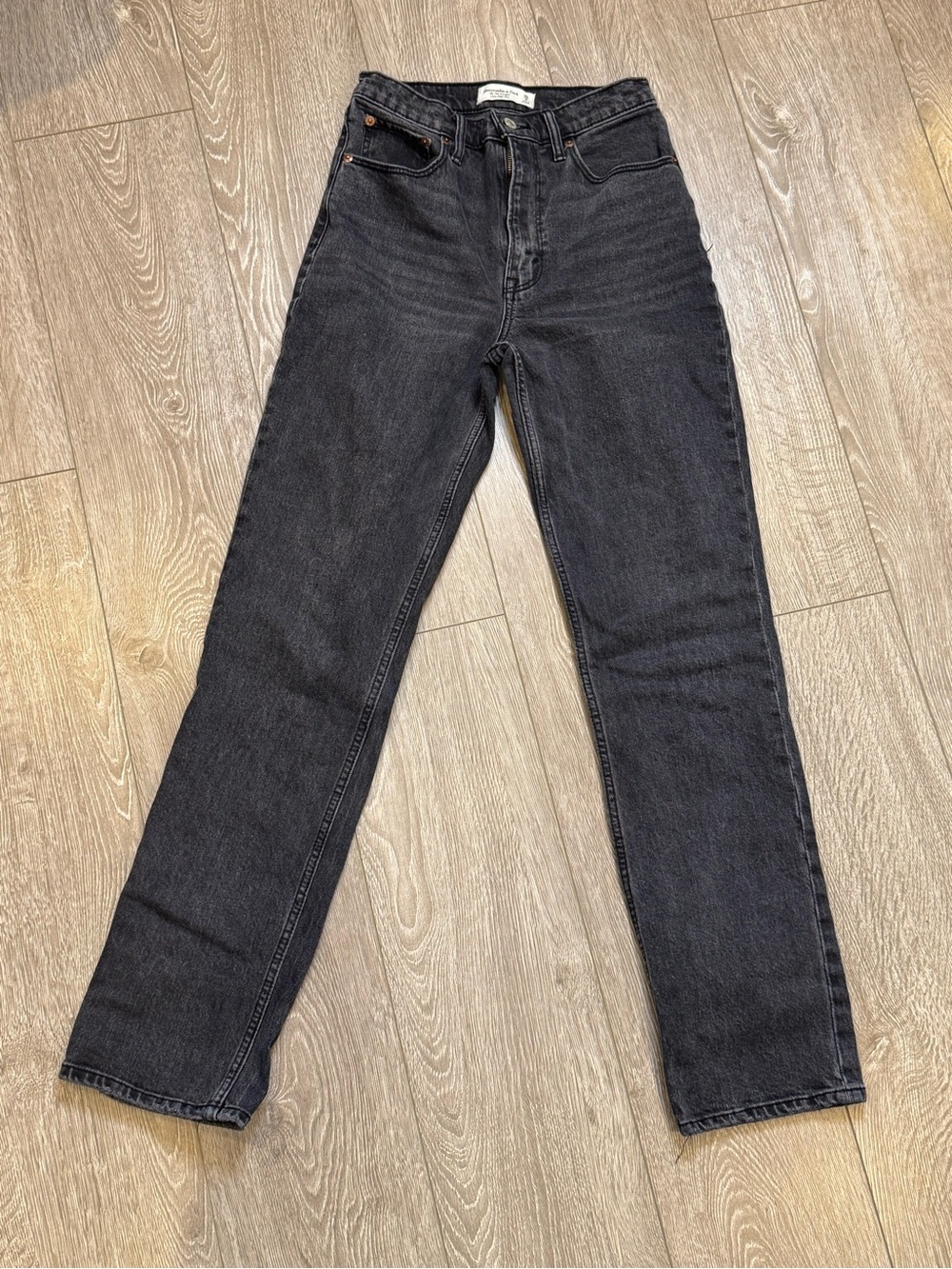 Abercrombie‎ & Fitch Charcoal High-Rise '90s Straight Jeans Comfort Chic Punk